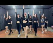 Trang Delly u0026 Dance Class