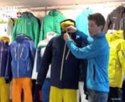 http://www.snowleader.com/solden-ii-jkt-m-navy.html nnLe modèle Solden II de Eider est une veste de ski ultra chaude, car elle est doublée en duvet. Elle garde toutes les fonctionnalités d&#39;une veste de ski traditionnelle en plus de son apport de chaleur maximal.nA ne pas manquer le concept de capuche double : une en duvet pour un apport de chaleur maximale et la deuxième pour une meilleure protection contre les intempéries.nnMatières :nDefender® Domino 2 couches : Structure exclusive,
