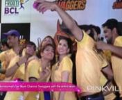 Sunny Leone unveils her team Chennai Swaggers with the entire team from sunnyleone