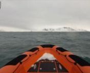In this winter sea trial of Leiftur RIB we are demonstrating the boats ability of tight turns, motoring at high speed in force 3, acceleration with one and two engines and a minimal wake that the boat makes when slowing down. nOn board are 4 persons.nFuel tanks are full. (600 litres).nnAll videos and data are recorded with a Garmin VIRB XE camera.