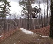 Aaron Chase hits Highland Mountain Bike Park for an off season session on the Pivot Cycles LES Fat.nnThe LES Fat is the most versatile big-tire bike in the world, capable of running anything from 26 X 3.8, 26 X 4.8, 27.5+ and 29+, via the patented Swinger II dropout. Get all the details and more pics at www.pivotcycles.com/les-fat.