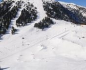 Obereggen Snowpark n(Ski Center Latemar Obereggen-Pampeago-Predazzo)nnDa oltre 20 anni, lo snowpark di Obereggen è annoverato tra i migliori e i più grandi funpark e snowpark d’Italia, fonte di divertimento e gioia per principianti e professionisti. Il parco, che comprende anche uno dei pochi halfpipe italiani, si trova sulla pista Pampeago, servita dall’impianto di risalita di Obereggen. Lo snowpark è progettato e curato da F-Tech, uno dei più importanti creatori di parchi dell’arco a