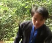 [Hmong Vietsub] Thanh Niên H&#39;mông Đi Bắt Ếch Bị Cua Kẹp Chim [Chết Cười] nYouTube: https://youtu.be/CmbqfBH0X9cnVimeo: https://vimeo.com/202985375n