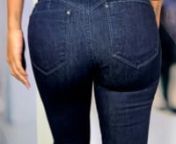 A Calça Jeans Skinny Azul Empina Bumbum aumenta e desenha o bumbum e garante curvas ainda mais desenhadas! É o jeans Pit Bull Jeans ideal para ir do trabalho à balada!