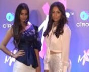 Birthday Girl Suhana Khan or the graceful Gauri Khan; Who according to you stole the show in this THROWBACK video? nShah Rukh Khan and Gauri Khan&#39;s daughter, Suhana Khan turns a year older today. The star kid is currently in New York to finish her studies at New York University. Suhana&#39;s style is already making waves on social media and her looks tend to go viral among social media fan clubs as soon as she shares new photos. Today we have a throwback video of the beautiful birthday girl with her