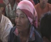 Voces de Mujeres hondureñas en Resistencia el 25 de noviembre, 2011nnDicen, hacen, proyectan, sueñan,nSon ¡¡¡ELLAS!!!nMujeres Hondureñas en ResistenciannnCámaras y entrevistas: Mirian EmanuelssonnTexto: Ingrid StorgennnACTO EL DÍA EN CONTRA LA VIOLENCIA DEL MUJERn8.00-10.00 en COPEMH, ORGANIZA MUJERES EN RESISTENCIAnn nnDía a día, en medio de una crisis espantosa, cargando sueños y dolor pero capaces de proyectar futuro para sus hijos y nietos, ellas toman la palabra en cada municipio