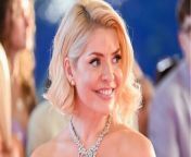 Holly Willoughby: An insider reveals a new alleged deal with Netflix could make her a global star from ros global