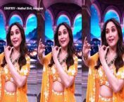 Bollywood celebs never leave any opportunity to flaunt their glam avatar. Recently, actress Madhuri Dixit Nene showed beautiful dance moves on the popular track &#39; Bairi Piya &#39; from the 2002 romantic drama &#39; Devdas &#39;. This video of the actress is going viral on social media.&#60;br/&#62;&#60;br/&#62;#madhuridixit #saree #fashion #ootd #madhuridixitdance #bollywood #celebrity #entertainment #celebupdate #trending #viral