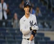 Aaron Judge's Struggles & Fan Reactions: An Analysis from aaron rum mp3 song