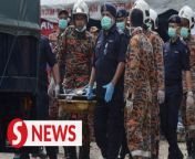 Hulu Selangor district police chief Supt Suffian Abdullah on Thursday (Dec 21) said the bodies of the latest four victims were found rolled up in a tent in Sector C at a depth of seven metres at the landslide site in Batang Kali at 11.04am.&#60;br/&#62;&#60;br/&#62;He added that their identities have yet to be ascertained toconfirm whether they were family members or not.&#60;br/&#62;&#60;br/&#62;Read more at https://bit.ly/3HSkQOv&#60;br/&#62;&#60;br/&#62;WATCH MORE: https://thestartv.com/c/news&#60;br/&#62;SUBSCRIBE: https://cutt.ly/TheStar&#60;br/&#62;LIKE: https://fb.com/TheStarOnline