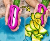 Are you tired of struggling with peeling and cutting veggies and fruits? Well, fret no more!In today&#39;s video, we&#39;re going to unlock the secrets of peeling and cutting like a pro! ✂️&#60;br/&#62;&#60;br/&#62;Remember, practice makes perfect! Don&#39;t be discouraged if you don&#39;t get it right the first time. With time and patience, you&#39;ll be peeling and cutting like a pro in no time! &#60;br/&#62;&#60;br/&#62;Feel free to share your own tips and tricks in the comments below. Let&#39;s help each other become kitchen wizards! ‍♀️️&#60;br/&#62;&#60;br/&#62;TIMESTAMPS:&#60;br/&#62;00:02 - How to cut potato and other vegetables&#60;br/&#62;00:16 - How to peel and cut onion&#60;br/&#62;00:33 - How to use dental floss to cut veggies and fruits&#60;br/&#62;&#60;br/&#62;We advise adult supervision and care at all times. &#60;br/&#62;&#60;br/&#62;This video is made for entertainment purposes. We do not make any warranties about the completeness, safety and reliability. Any action you take upon the information on this video is strictly at your own risk, and we will not be liable for any damages or losses. It is the viewer&#39;s responsibility to use judgment, care and precautions if one plans to replicate. &#60;br/&#62;&#60;br/&#62;The following video might feature activity performed by our actors within controlled environment- please use judgment, care, and precaution if you plan to replicate. &#60;br/&#62;&#60;br/&#62;All product and company names shown in the video are trademarks™️ or registered®️ trademarks of their respective holders. Use of them does not imply any affiliation with or endorsement by them. &#60;br/&#62;&#60;br/&#62;------------------------------------------------------------------------------------ &#60;br/&#62;&#60;br/&#62;5-Minute Crafts: &#60;br/&#62;&#60;br/&#62; / @5minutecraftsyoutube&#60;br/&#62;Facebook: https://www.facebook.com/5min.crafts/ &#60;br/&#62;Instagram: https://www.instagram.com/5.min.crafts/ &#60;br/&#62;Twitter: https://twitter.com/5m_crafts &#60;br/&#62;&#60;br/&#62;5-Minute Crafts DIY: ​ &#60;br/&#62;&#60;br/&#62; / @5minutecraftsdiy&#60;br/&#62;5-Minute Crafts PLAY: ​&#60;br/&#62;&#60;br/&#62; / @5minutecraftsplay&#60;br/&#62;The Bright Side of Youtube: &#60;br/&#62;&#60;br/&#62; / @brightsideofficial&#60;br/&#62;For more videos and articles visit: http://www.brightside.me/ &#60;br/&#62;Music by Epidemic Sound: https://www.epidemicsound.com/