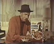 1966 Jimmy Durante Kellogg&#39;s Corn Flakes TV commercial.&#60;br/&#62;&#60;br/&#62;PLEASE click on the FOLLOW button - THANK YOU!&#60;br/&#62;&#60;br/&#62;You might enjoy my still photo gallery, which is made up of POP CULTURE images, that I personally created. I receive a token amount of money per 5 second viewing of an individual large photo - Thank you.&#60;br/&#62;Please check it out athttps://www.clickasnap.com/profile/TVToyMemories