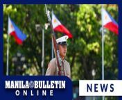 Members of Philippine Marines endure the searing heat of the midday sun as they fulfill their duty as honour guards at the monument of Jose Rizal in Luneta Park, Manila on Monday, April 4.&#60;br/&#62;&#60;br/&#62;The honour guards are assigned two hours of shifting and are allowed a few minutes of water break to beat the heat.&#60;br/&#62;&#60;br/&#62;A proposal for a noontime break until four in the afternoon is being suggested to both the management of the National Parks Development Committee and the Philippine Navy to avoid any heat-related health complications.&#60;br/&#62;&#60;br/&#62;Meanwhile, the Department of Labor and Employment (DOLE) said that workers may opt not to report for work due to dangers linked to extreme heat, however, will not get paid for the day. (MB Video by Noel B. Pabalate)&#60;br/&#62;&#60;br/&#62;Subscribe to the Manila Bulletin Online channel! - https://www.youtube.com/TheManilaBulletin&#60;br/&#62;&#60;br/&#62;Visit our website at http://mb.com.ph&#60;br/&#62;Facebook: https://www.facebook.com/manilabulletin &#60;br/&#62;Twitter: https://www.twitter.com/manila_bulletin&#60;br/&#62;Instagram: https://instagram.com/manilabulletin&#60;br/&#62;Tiktok: https://www.tiktok.com/@manilabulletin&#60;br/&#62;&#60;br/&#62;#ManilaBulletinOnline&#60;br/&#62;#ManilaBulletin&#60;br/&#62;#LatestNews