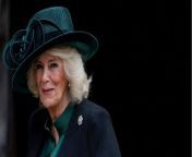 Queen Camilla's engagement ring is worth £212K and it belonged to the Queen Mother from hot mother সাতে ভিডিওর
