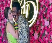 Inside Glimpse of Arti Singh And Dipak Chauhan Grand Sangeet Ceremony from chauhan mari video download