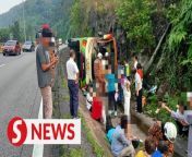 A bus that was carrying about 40 people overturned in an accident with a car at KM265 southbound of the North-South Expressway near the Menora Tunnel onSunday (May 12) morning.&#60;br/&#62;&#60;br/&#62;WATCH MORE: https://thestartv.com/c/news&#60;br/&#62;SUBSCRIBE: https://cutt.ly/TheStar&#60;br/&#62;LIKE: https://fb.com/TheStarOnline