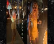 Now we know what Sabrina Carpenter&#39;s shocked face looks like -- the singer was blown away by a surprise birthday party, and surrounded by her BF Barry Keoghan and a few dozen of her closest friends.